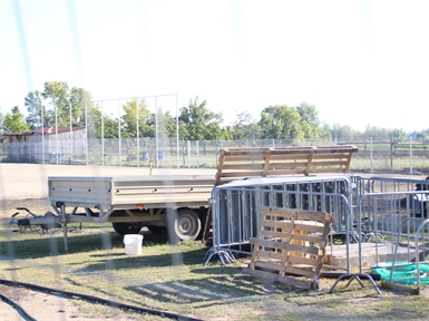 Die Arbeiten für das neue Spielfeld werden sukzessive gemacht