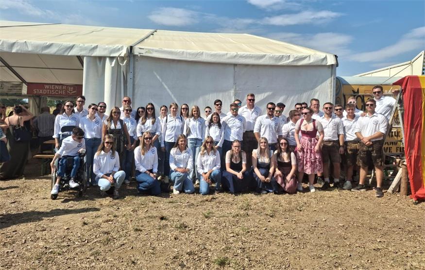 Die Burschen und Mädels der Burschenschaft Oberloisdorf stellten ein tolles mehrtägiges Fest auf die Beine.