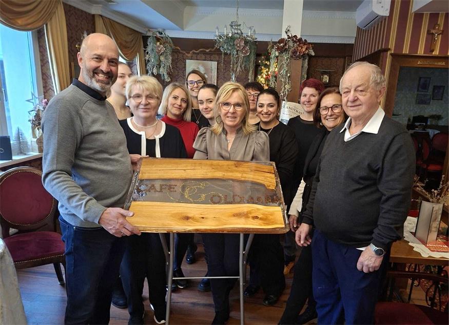 Die Familie Posch rund um Paula und Gerhard sowie die Familie Krejcirik mit Roman und Karin machten gemeinsam mit ihrem Team das Café Goldmark zu einem lebendigen Treffpunkt.