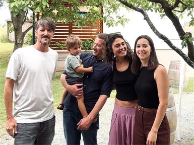 Die Familie aus Kohfidisch unterstützt Michael in der schweren Phase finanziell. v. L. Michael Bradl, Sohn Cosmo, Peter Bradl, Ehefrau Diana, Sarah Bradl.