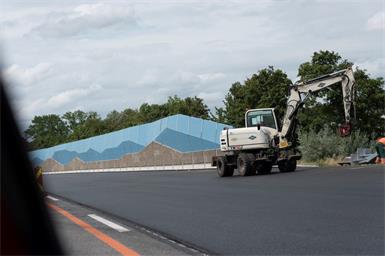 Die Fertigstellung dieses Großprojektes ist für Ende November vorgesehen. Die Sanierung von sechs Kilometer der A 2 zwischen Pinkafeld und Pinggau-Friedberg ist für 2026 vorgesehen.
