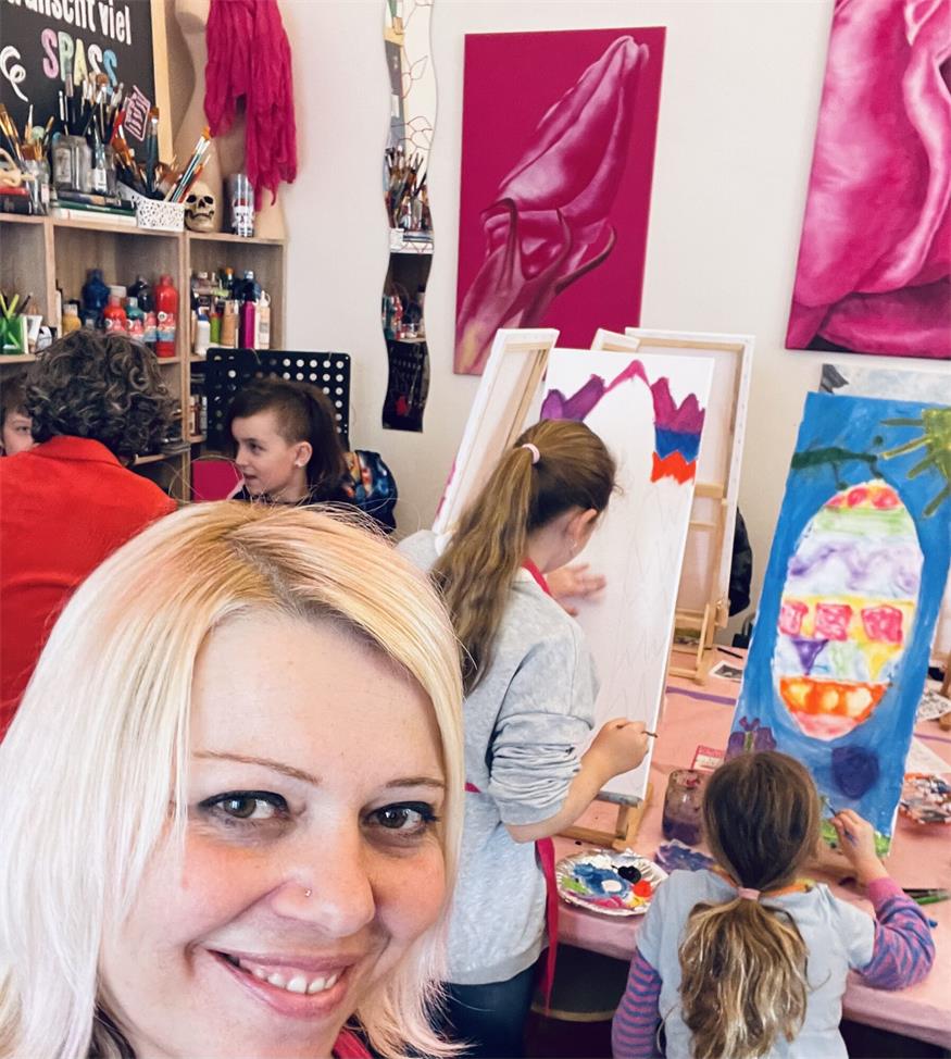 „kids4art“: Künstlerisch durch die Osterzeit