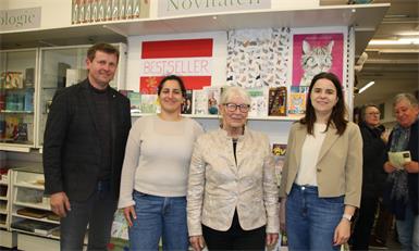 Die Lesung von Jutta Treiber in „Juliana's Bücherstube“ von Sarah Schüssler ließen sich auch Bürgermeister Johann Heisz und Kulturstadträtin Eva Maria Kneisz nicht entgehen. 