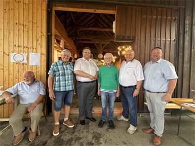 Die Mitglieder Franz Gneisz und  Harry Krutzler, ÖVP-Klubobmann Bernd Strobl, Obmann Gustav Magedler, Bezirksobmann Albert Maschler und Bürgermeister Roman Kainrath waren neben weiteren über 120 Gästen anwesend.