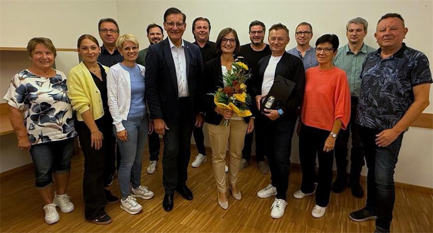 Die Mitglieder der Marzer ÖVP gratulierten Maria Zachs und Markus Steiner im Rahmen des Ortsparteitags zu ihren künftigen Aufgaben und wünschten den beiden für ihre neuen Funktionen viel Erfolg.