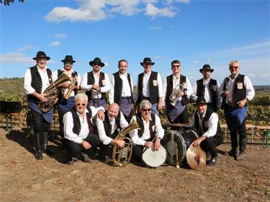 Die Musikanten der Fahnenschwinger Blaskapelle beim diesjährigen „Sturm & Klang". 