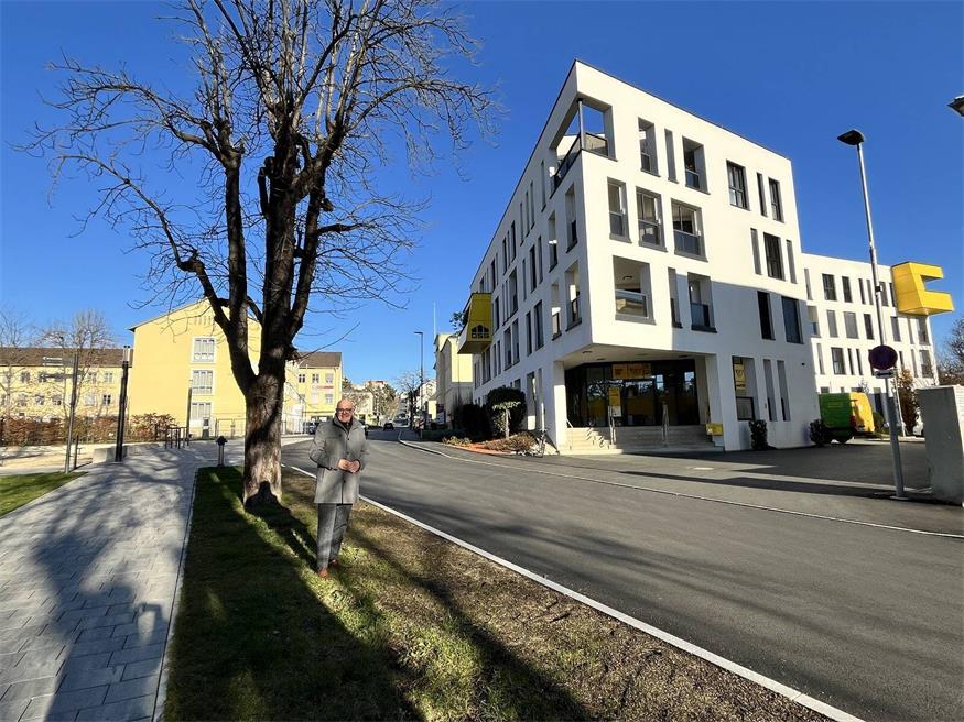 Die Prinz Eugenstraße ist fertig und wieder voll befahrbar.