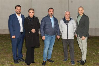Die SPÖ-Bezirksvorsitzenden Kilian Brandstätter (l.) und Maximilian Köllner (r.) mit den Joiser SPÖ-Gemeindevorständen Andrea Wilhelm und Günter Weber und dem geschäftsführenden Ortsparteivorsitzenden Franz Lag