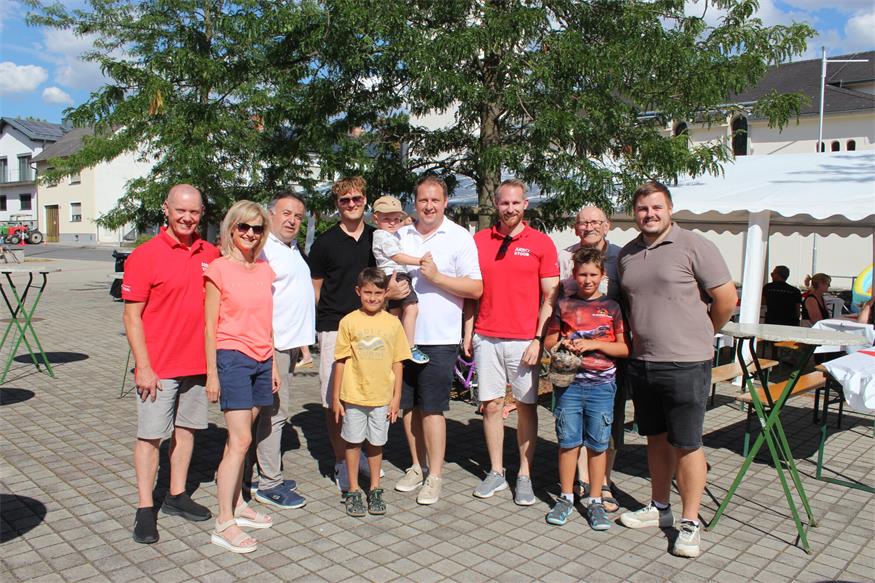 Die SPÖ Stoob sorgte beim Familienfest am Hauptplatz für ein abwechslungsreiches Programm mit Spiel, Kulinarik und Musik.