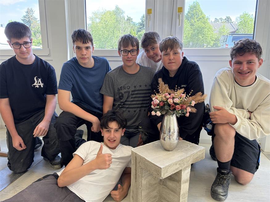 Die Schüler des Fachbereichs Bau durften zurecht stolz auf das Ergebnis ihrer Arbeit sein.