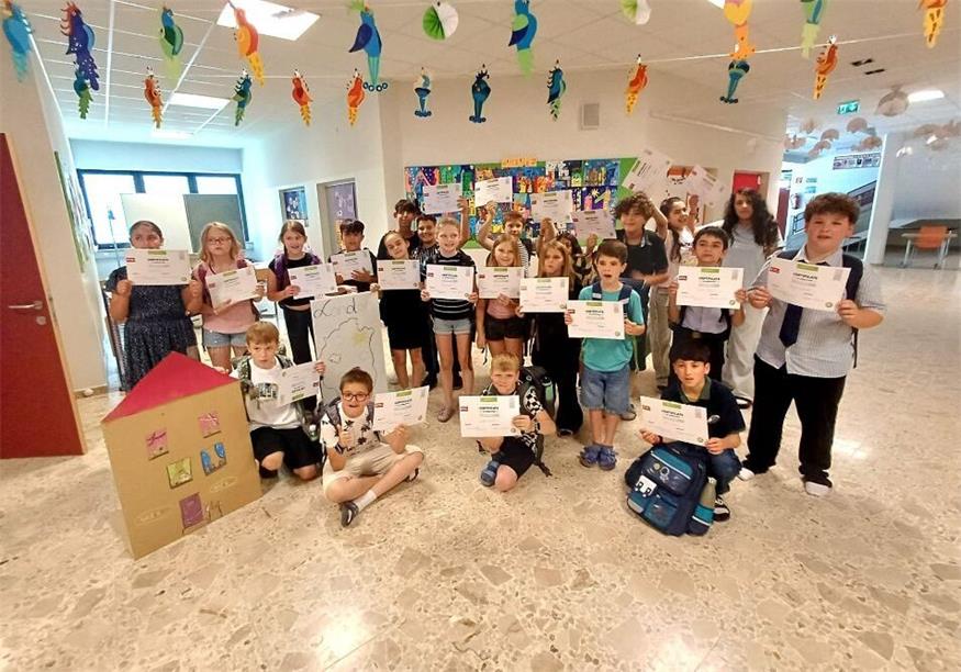 Die Schülerinnen und Schüler der beiden vierten Klassen der Volksschule Neudörfl hatten bei der English Project Week einen spielerischen Intensivkurs in englischer Sprache. 