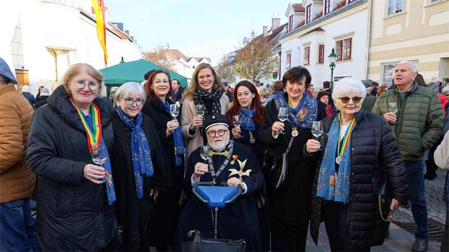 Feierliche Weintaufe in Eisenstadt