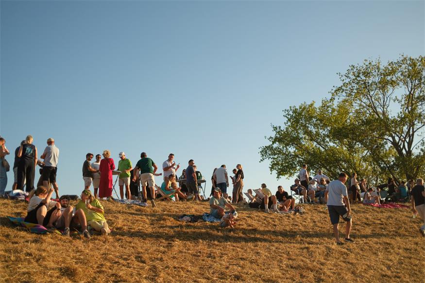 Sundowner zur Sonnenfinsternis