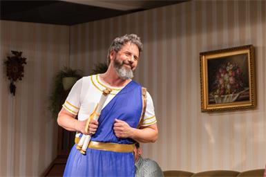 Die Theatergruppe Weiden am See sorgt mit einer Verwechslungskomödie von Erich Koch auch heuer wieder für zahlreiche Lacher.