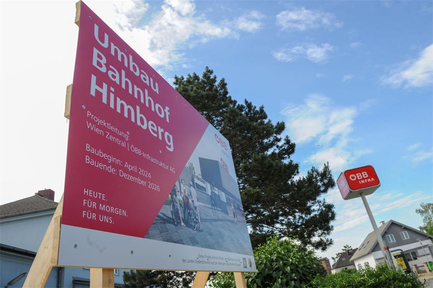 Die Umbauarbeiten am Bahnhofgelände in Himberg werden bis Ende 2026 dauern. Sie sorgen in den nächsten Monaten für massive Beeinträchtigungen des Bahnverkehrs an der Ostbahnstrecke.