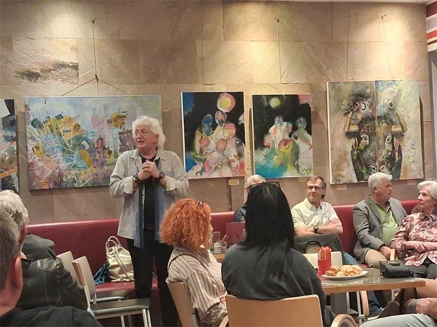 Die Vernissage bei Kaplan am Kurpark war ein voller Erfolg.