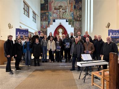 Die Vertreter der Stadtgemeinde Oberpullendorf waren vom beeindruckenden Auftritt der Musical-Werkstatt Sonnenland begeistert.