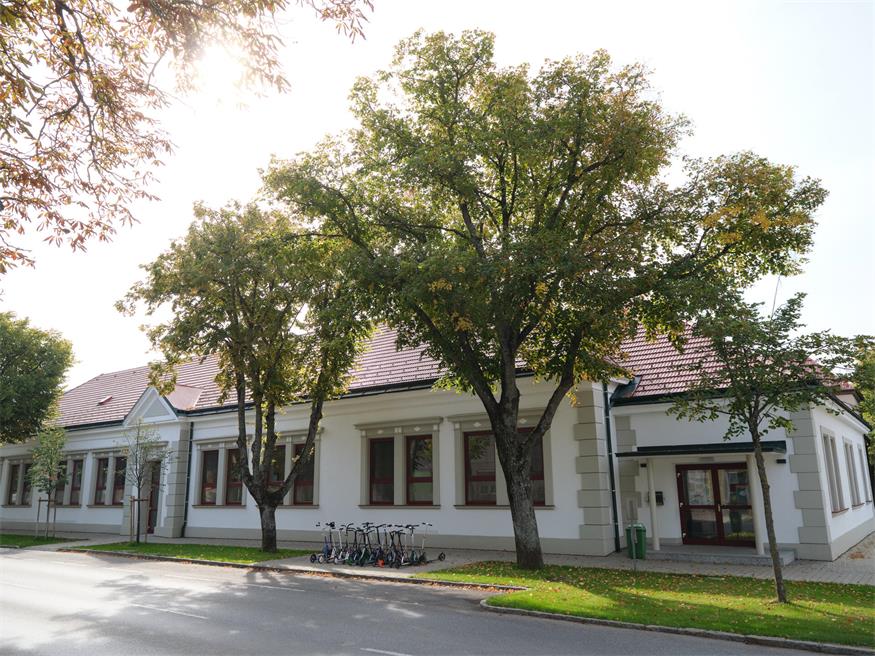 Die Volksschule Halbturn wurde erst im vergangenen Jahr umfassend renoviert.