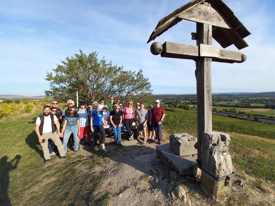 Die Wandergruppe konnte naturnah viel über ökologische Zusammenhänge erfahren. 