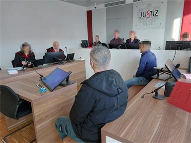 Die beiden Angeklagten bekannten sich schuldig und wurden zu mehrjährigen Haftstrafen verurteilt.