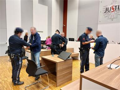 Die drei Angeklagten waren vor Gericht geständig und nicht sehr gesprächig.