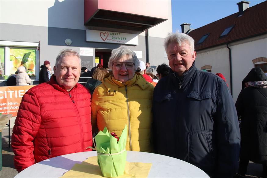Hirm: „Unser Gschäft“ wurde nun eröffnet