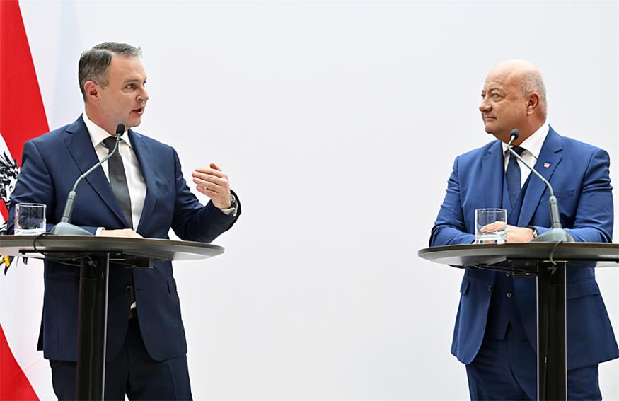 Die neue Regierungsspitze muss in die Gremien