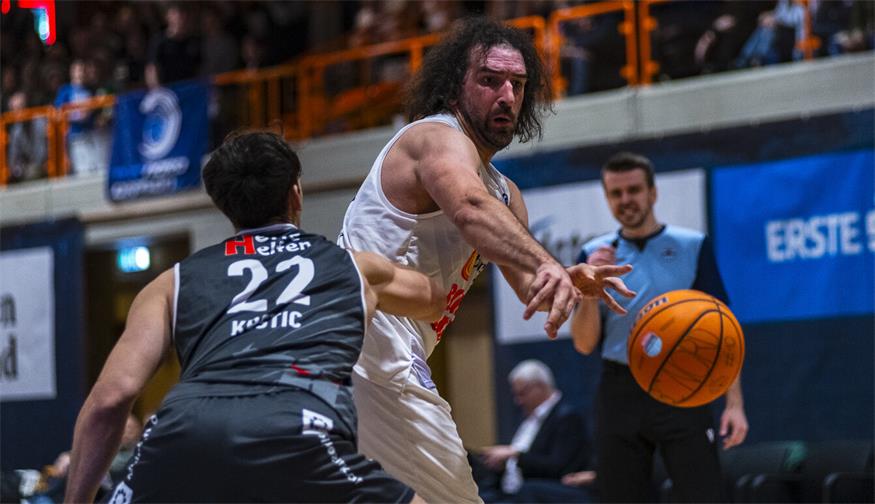 Die sehr rot-weiß-rot-geprägte Dragonz-Mannschaft konnten gegen starke Kapfenberg Bulls nichts ausrichten.