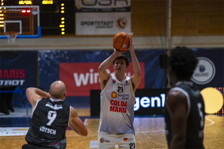 Die sehr rot-weiß-rot-geprägte Dragonz-Mannschaft konnten gegen starke Kapfenberg Bulls nichts ausrichten.