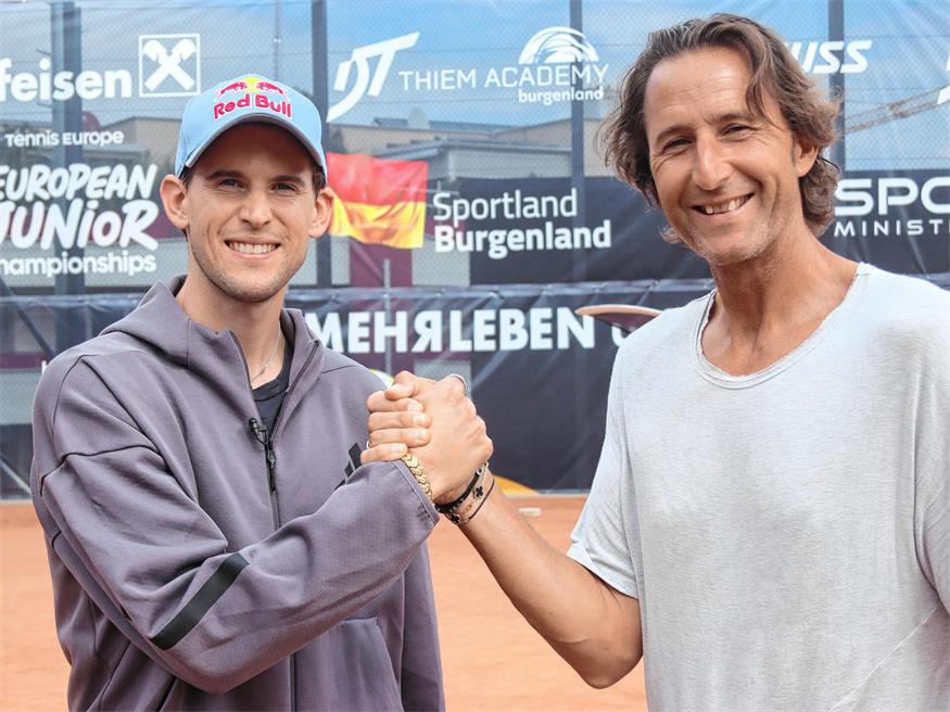Dominic Thiem, Botschafter der Thiem Academy Burgenland, und sein Vater Wolfgang Thiem, Sportlicher Leiter, können sich über die Partnerschaft mit Tennis Europe freuen.
