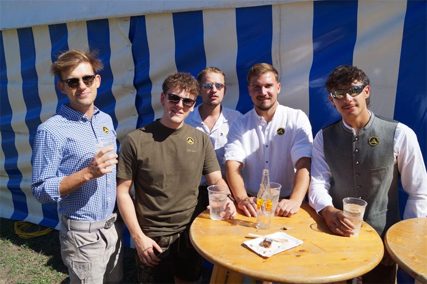 Dominik, Lukas, Fabian, Chris und Jonas waren mit dabei. 