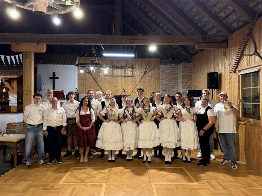 Drei Lutzmannsburger Vereine baten zum Oktoberfest.