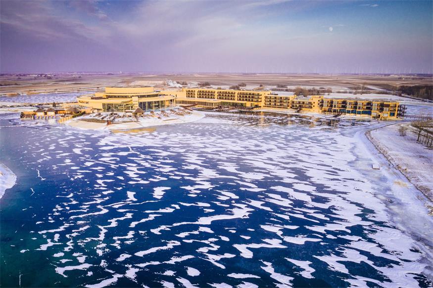 Ein besonderes Flair. Die St. Martins Therme im Winter