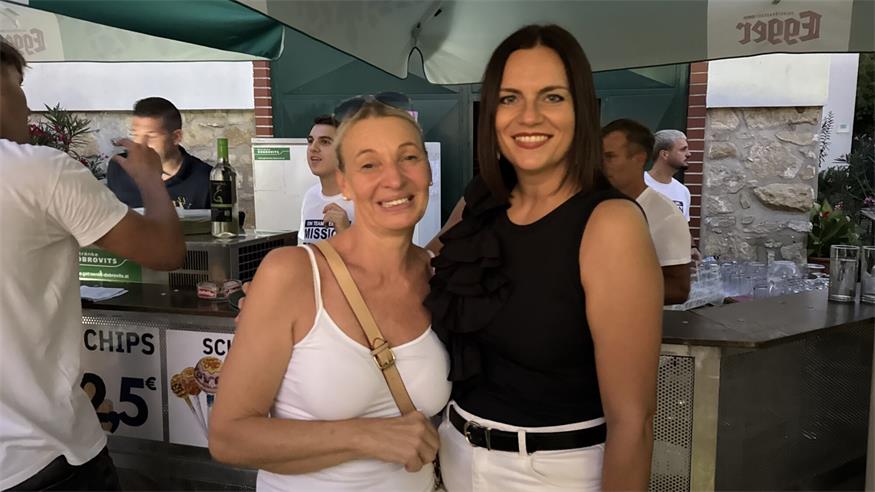 „Špurtleršangl“: Tolle Stimmung im alten Heurigen in Wulkaprodersdorf