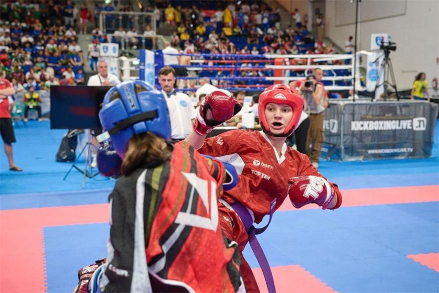 Emily Roth kämpfte sich ins Halbfinale der Kickbox-Nachwuchs-EM in Jesolo und holte Bronze. 