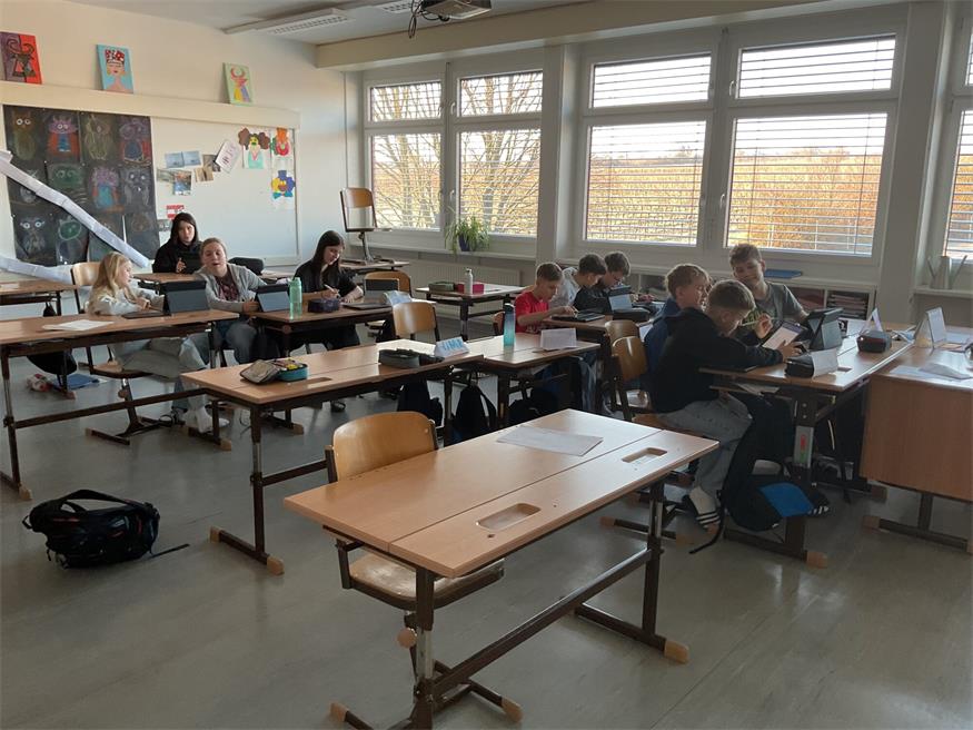 Mittelschule Rust startete auf Englisch in den Februar
