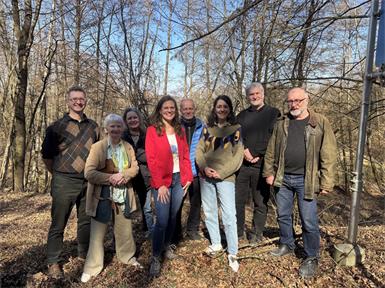 Ernst Heuberger, Irmgard Seidler, Irene Birschitzky, LH-Stellvertreterin Anja Haider-Wallner, Manfred Szerencsits, Sandra Krautwaschl (Landessprecherin der Grünen Steiermark), Robert Necker und Joachim Tajmel machten sich vor Ort ein Bild vom Projekt. 