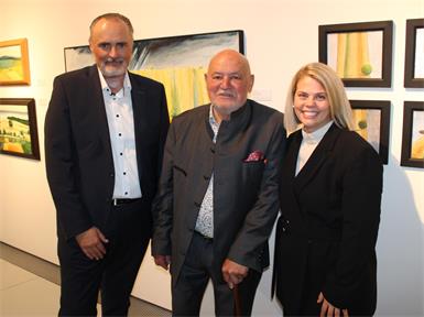 Eröffnung (v.l.): Landeshauptmann Hans Peter Doskozil, Kurator Manfred Leirer, Künstler Harro Pirch, KBB-Geschäftsführerin Claudia Priber, Kuratorin Sabine Kritsch-Schmall.