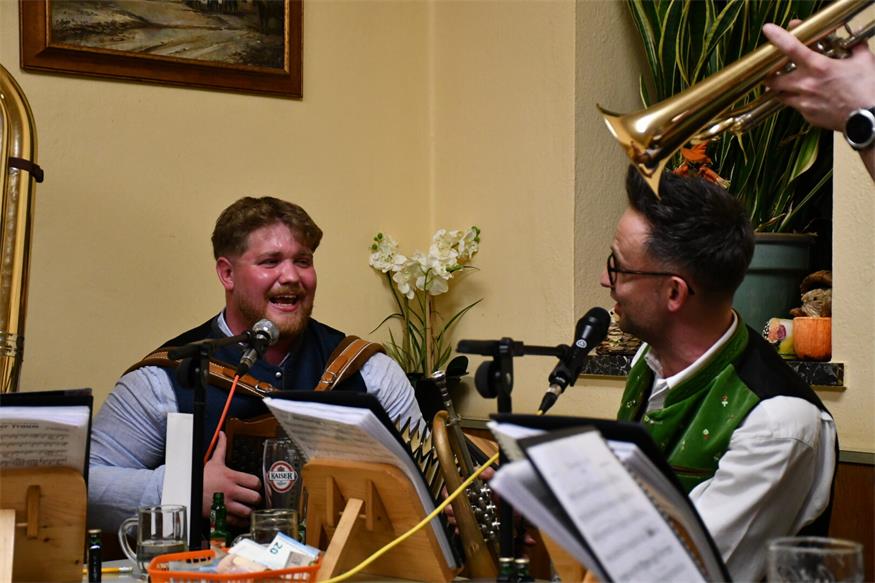 Musikantenstammtisch: „Schwanzlmusi“ spielte auf