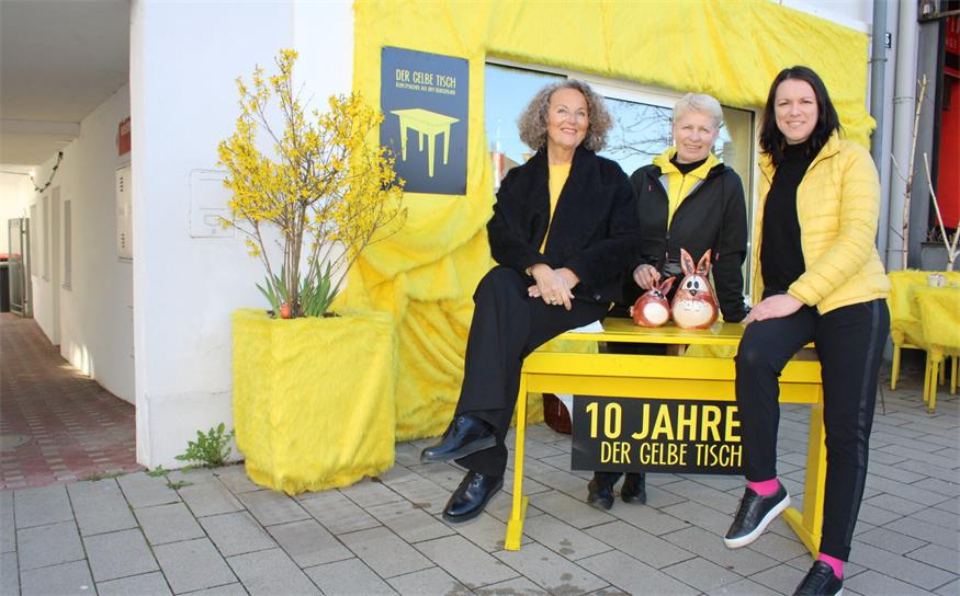 Eva Ledl, Sabine Kerstinger und Dagmar Habeler haben den Gelben Tisch vor zehn Jahren aus der Taufe gehoben.