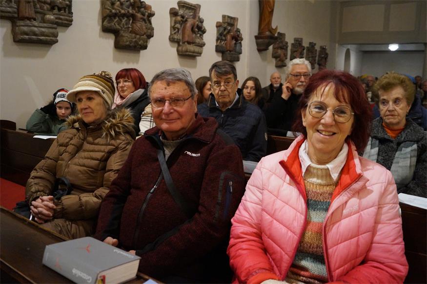 Der Chor Cantate nova verzauberte Neudörfl im Advent