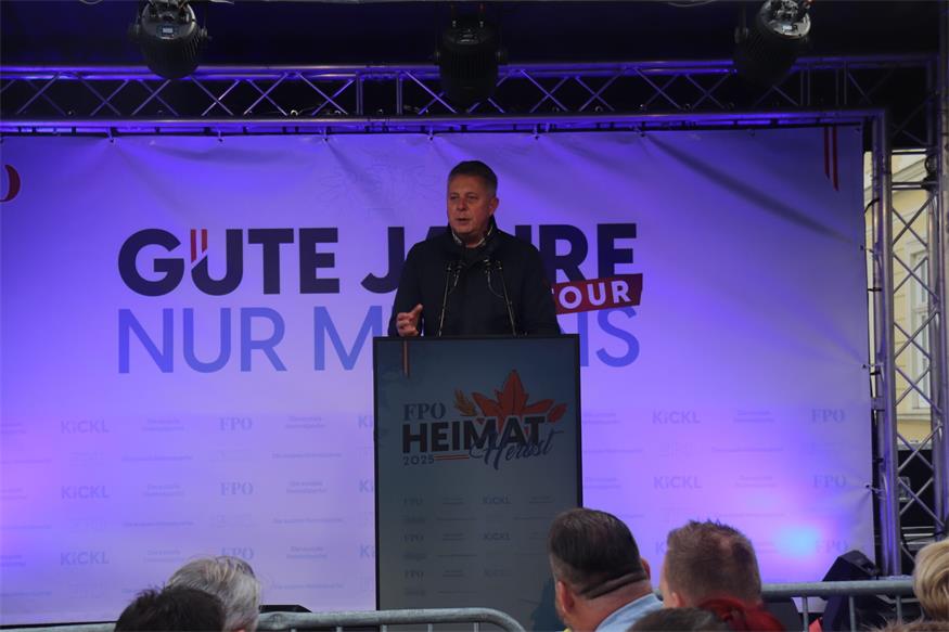 „Gute Jahre nur mit uns“-Tour mit Herbert Kickl hielt in Neudörfl