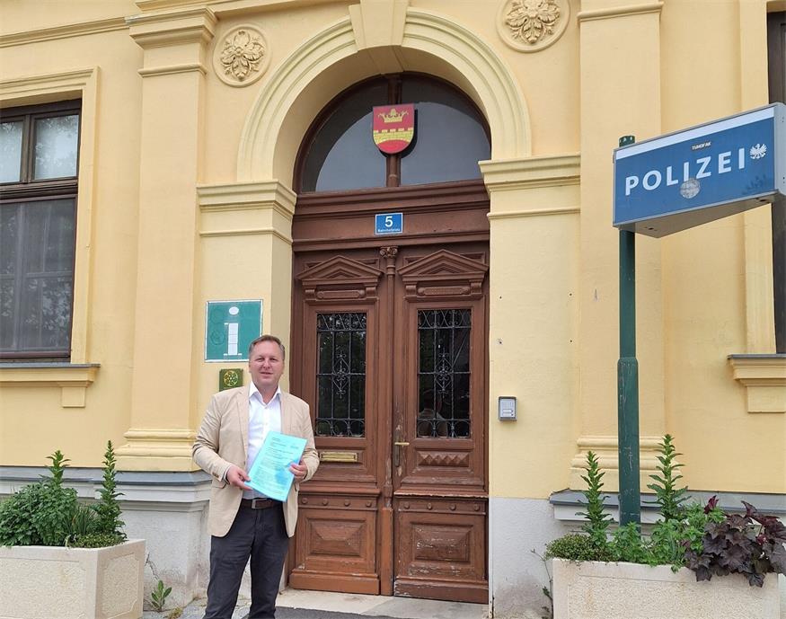 FPÖ-Ortsparteiobmann und Gemeinderat Mario Jaksch durfte sich über einen einstimmigen Beschluss im Sinne einer transparenten Großgemeinde Bruckneudorf-Kaisersteinbruch freuen.