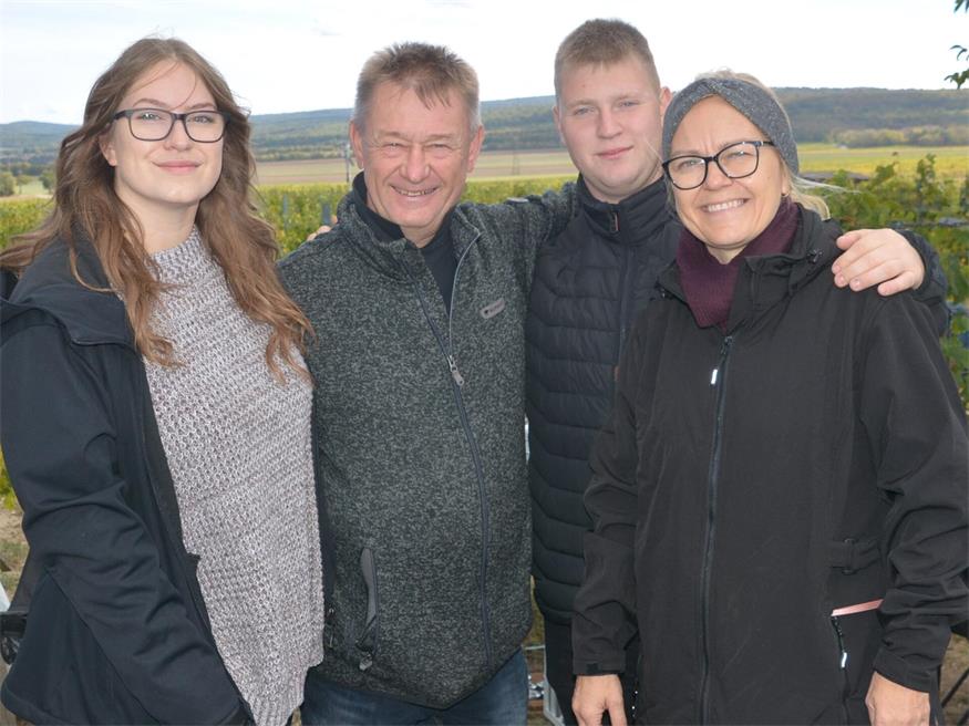 Winzer lockten beim Weinherbst in den Leithaprodersdorfer Hotter
