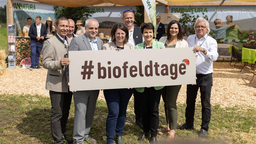 Ferdinand Lembacher, Markus Kratzer, Matthias Grün, Anna Lampret, Franz Traudtner, Eva Schulev-Steindl, Astrid Eisenkopf, und Andreas Kranzler.