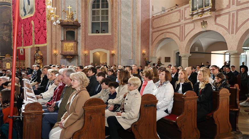 Firmung mit Bischof Ägidius Zsifkovics am Eisenstädter Oberberg