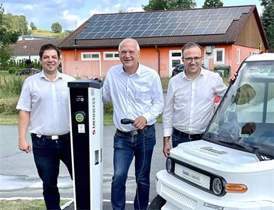 Foto v. l.: KEM-Modellregionsmanager Andreas Schneemann, Bürgermeister Wolfgang Sodl und Vizbürgermeister. Florian Ohrenhofer 