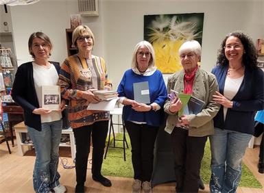 Foto v. l.: Sandra Gyaky, Marlene Harmtodt-Rudolf, Edith Schedl, Josefine Reiter und Beatrix Bojarra.