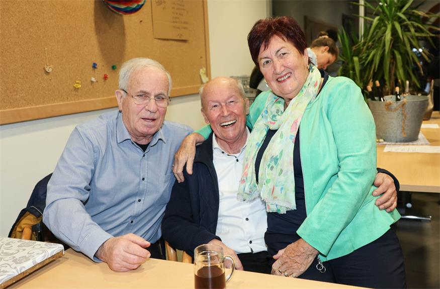 „Der Mensch ist guat, nur die Leut san a Gsindl“ (Nestroy)
