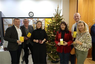 Franz Erhardt, Wirtschaftskammer-Regionalstellenleiter Freddy Fellinger, Ines Kerstinger, Wirtschaftskammer-Regionalstellenobfrau Martina Mohapp, Wirtschaftskammer Burgenland-Vizepräsident Martin Horvath und Frau in der Wirtschaft Oberpullendorf-Bezirksvorsitzende Petra Herz.